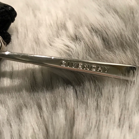 GIVENCHY leather LOVE clutch - Picture 8 of 13